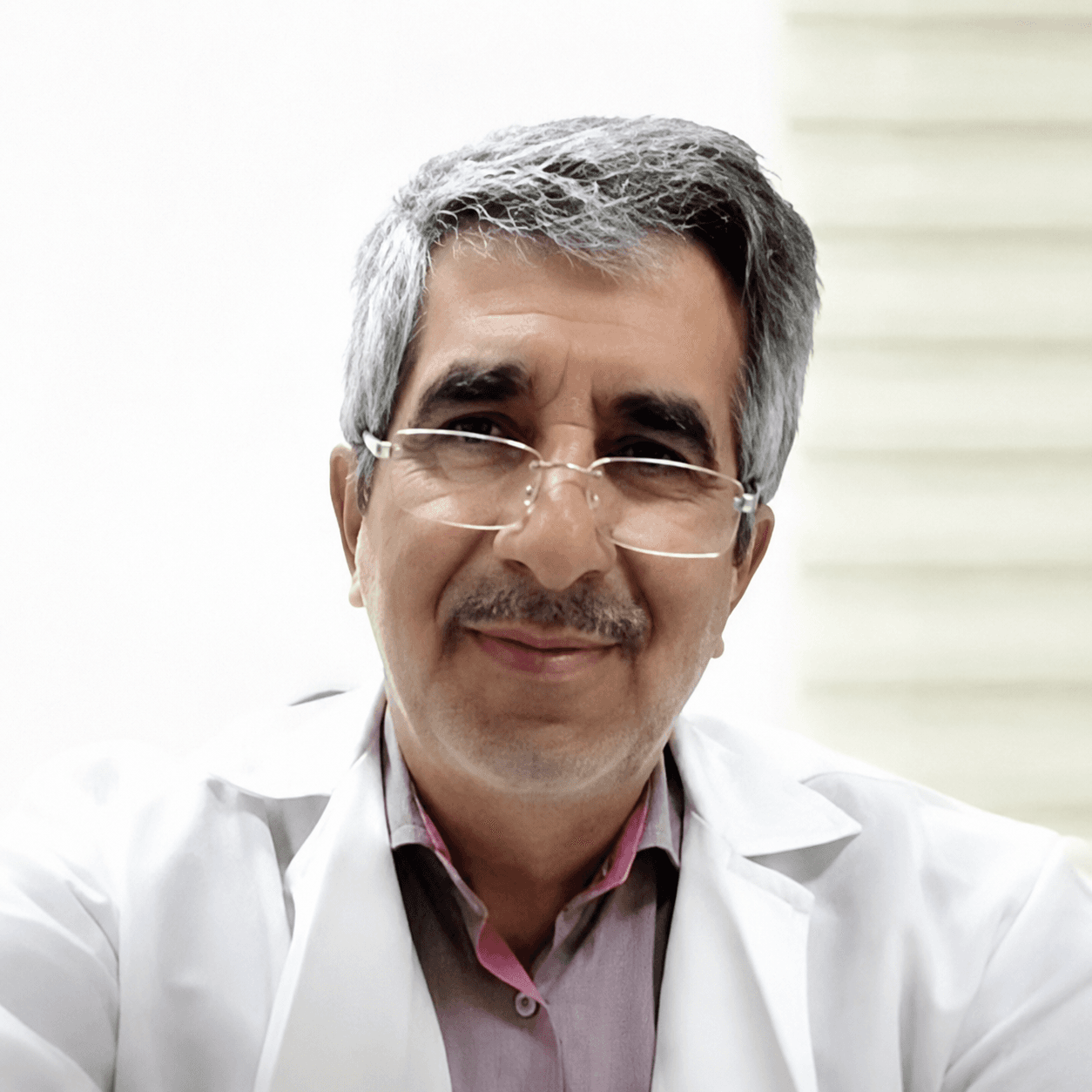 دکتر عباس مختارخانی
